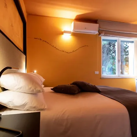 Oasi Degli Dei Bed & Breakfast 3*